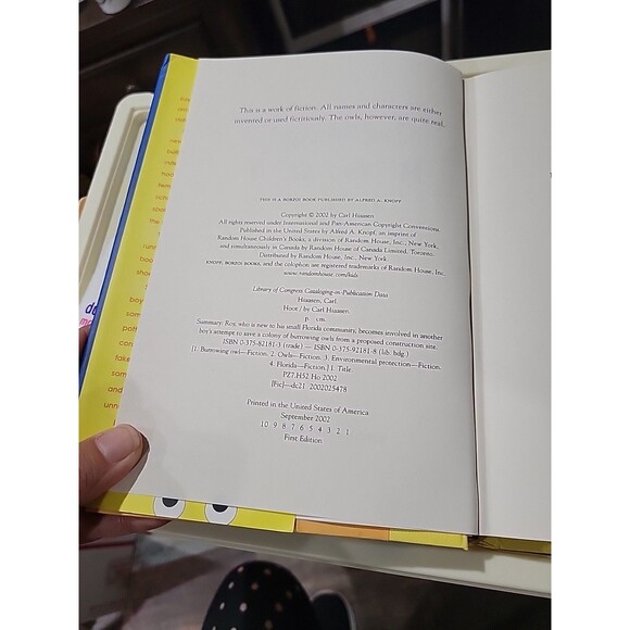 HOOT Carl Hiaasen 2002 Hardcover (1st Edition) Great for Collector - Picture 9 of 12